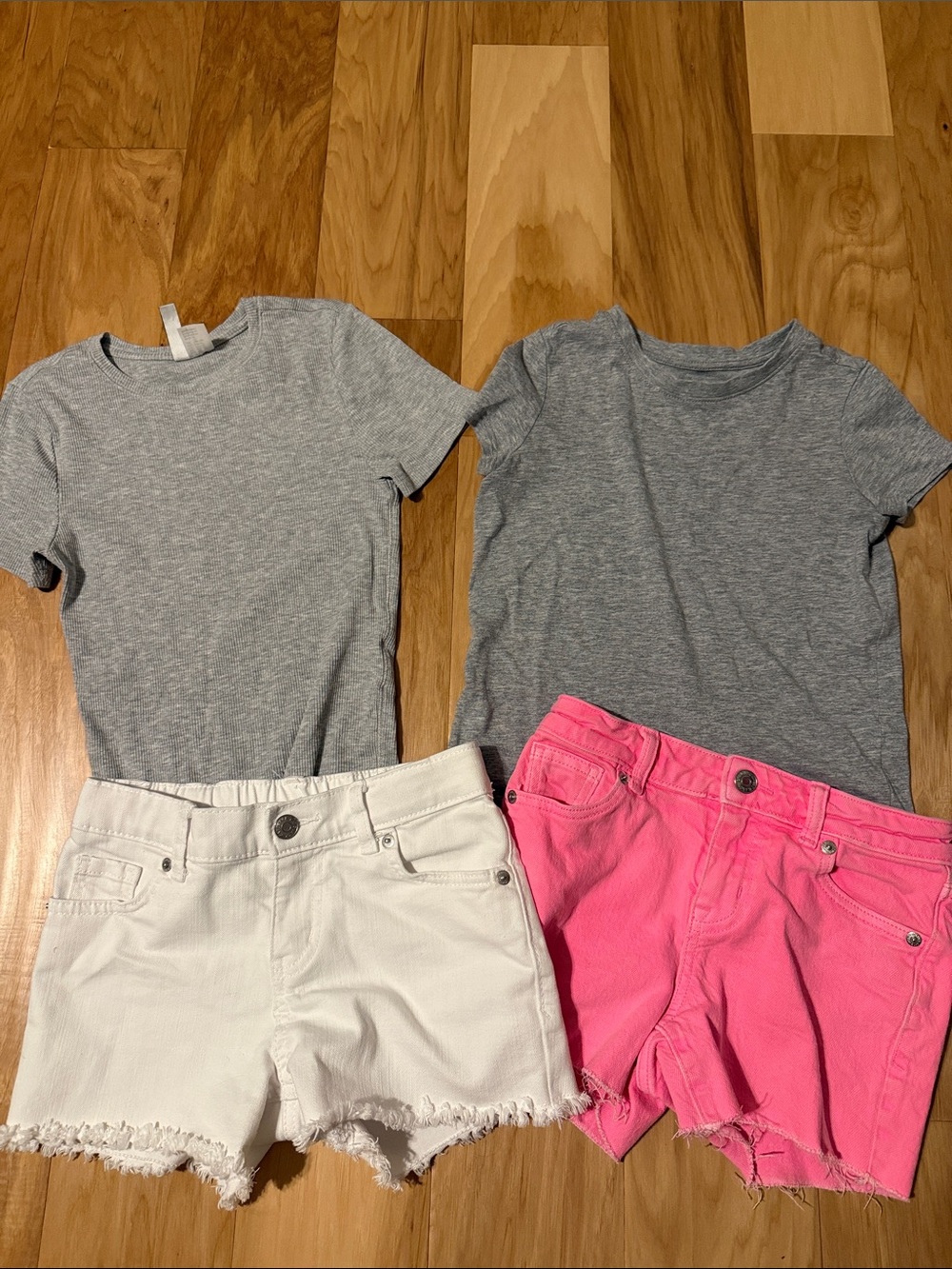 H&M Girls Grey Tee with Pink & White Denim Shorts Set